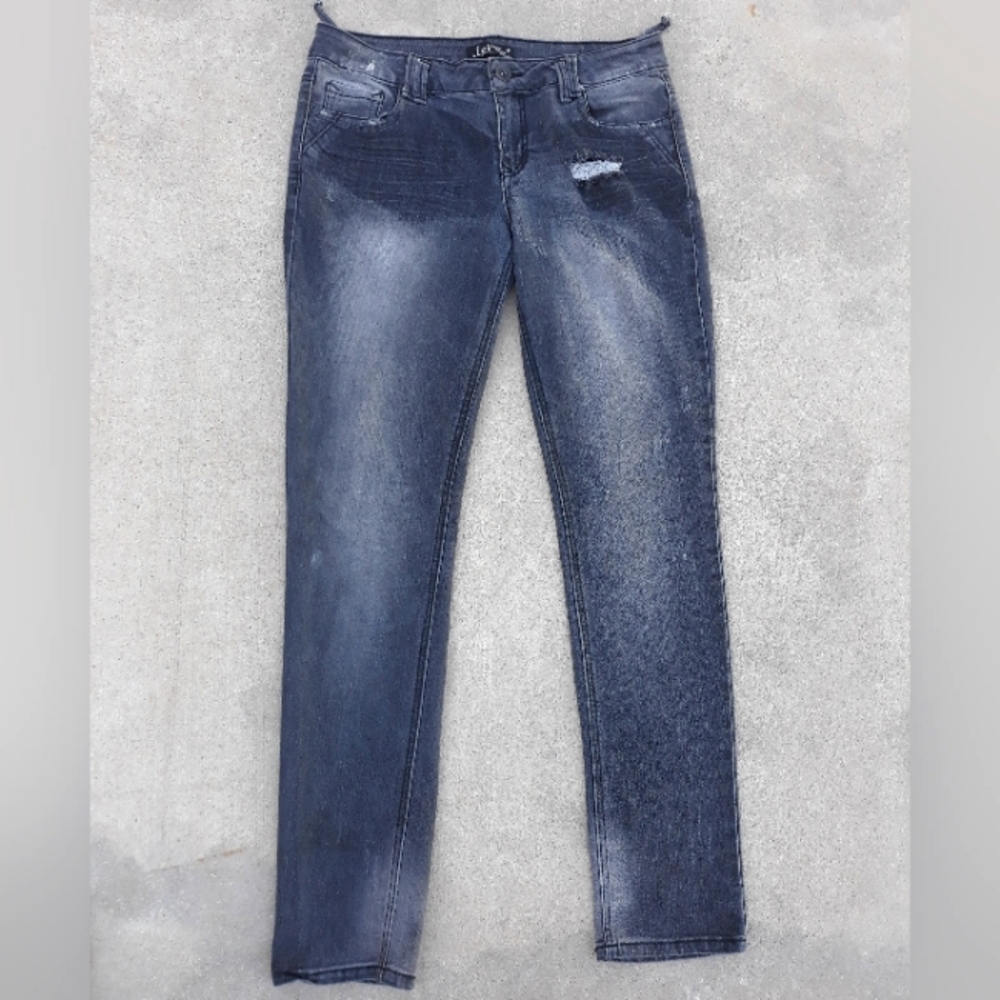 L.e.i. black washed skinny jean. "Ashley", 5-pocket. Size 13